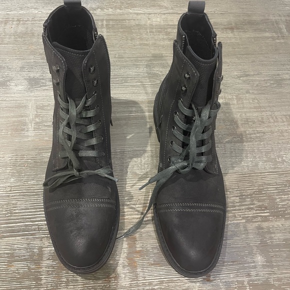 Men’s size 12 Unlisted Charcoal Lace-Up Boots - Picture 1 of 8